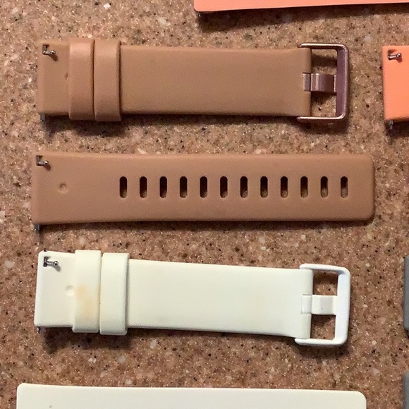 🌹6 complete FitBit Versa watch bands (4 NWOT) - Picture 11 of 14